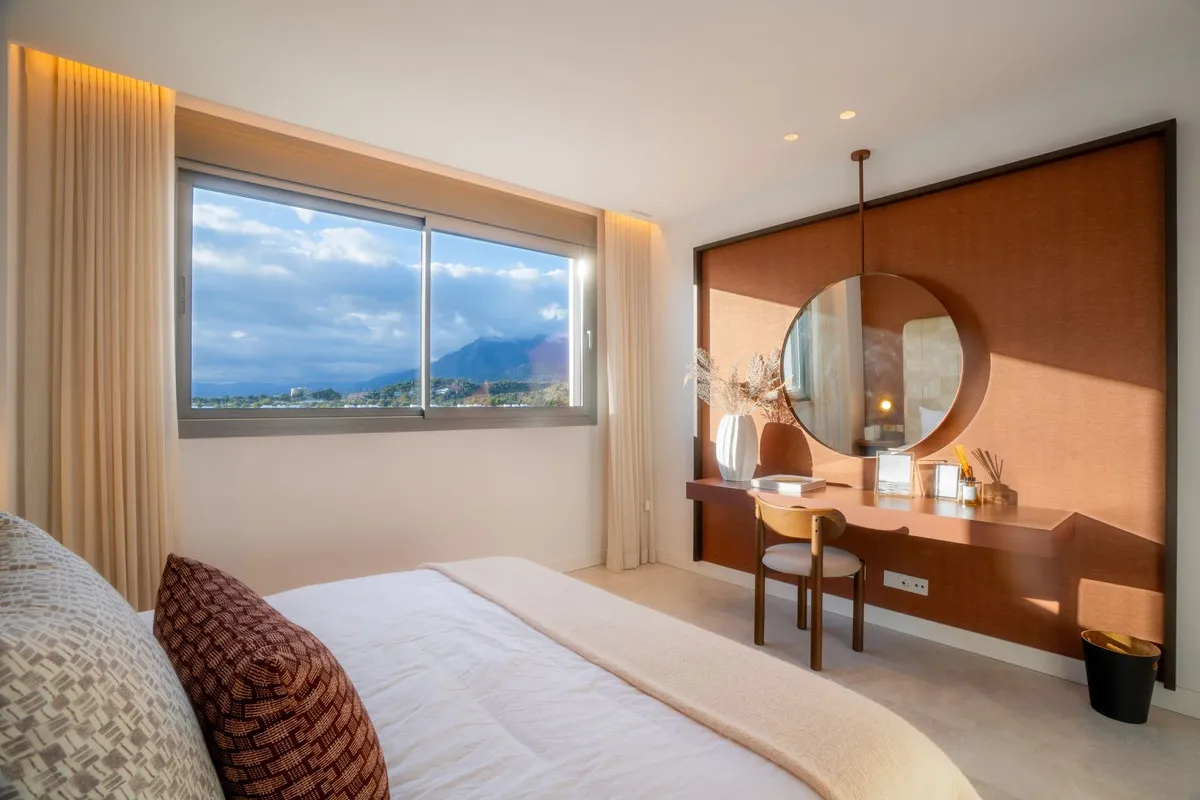 e3f9cd07-d6e2-49bf-ab95-55d57c9cf7c4