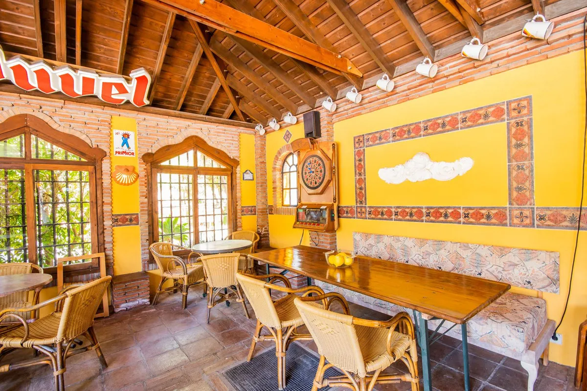 19b6c80b-0cdc-438f-bd14-b6a3a27db814