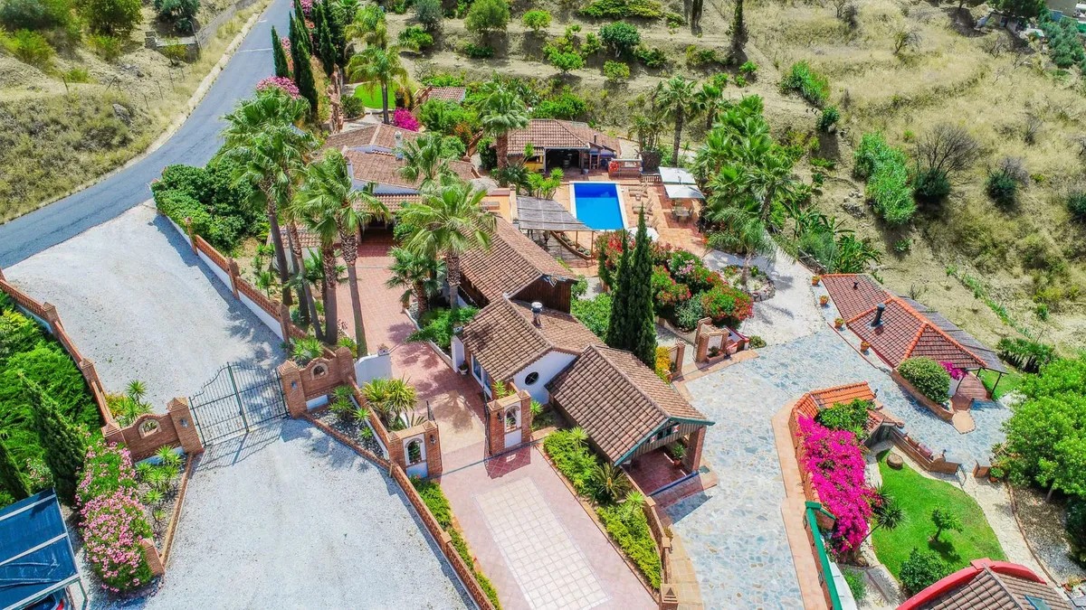 245e26ab-6267-4157-9837-112b6729b9a7