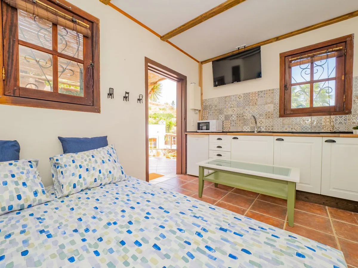 37cd6e60-f292-46ce-b460-d1ae4fb67b6f