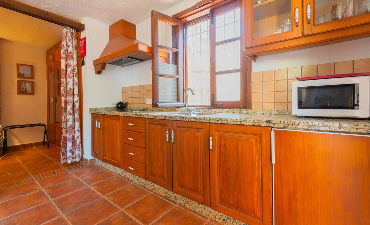 52b478e4-24db-41c4-a86c-b7d4983cd126