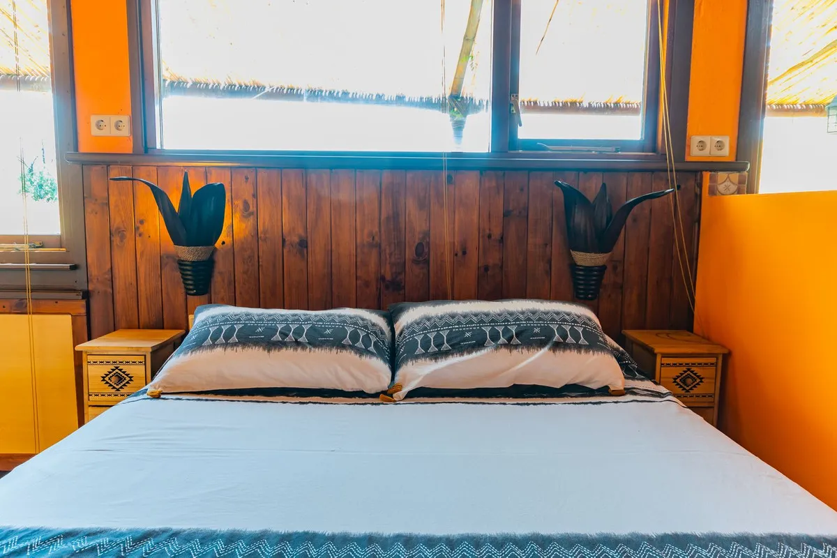 6cd8b1be-c0e6-46e3-9850-adc49aea5c33