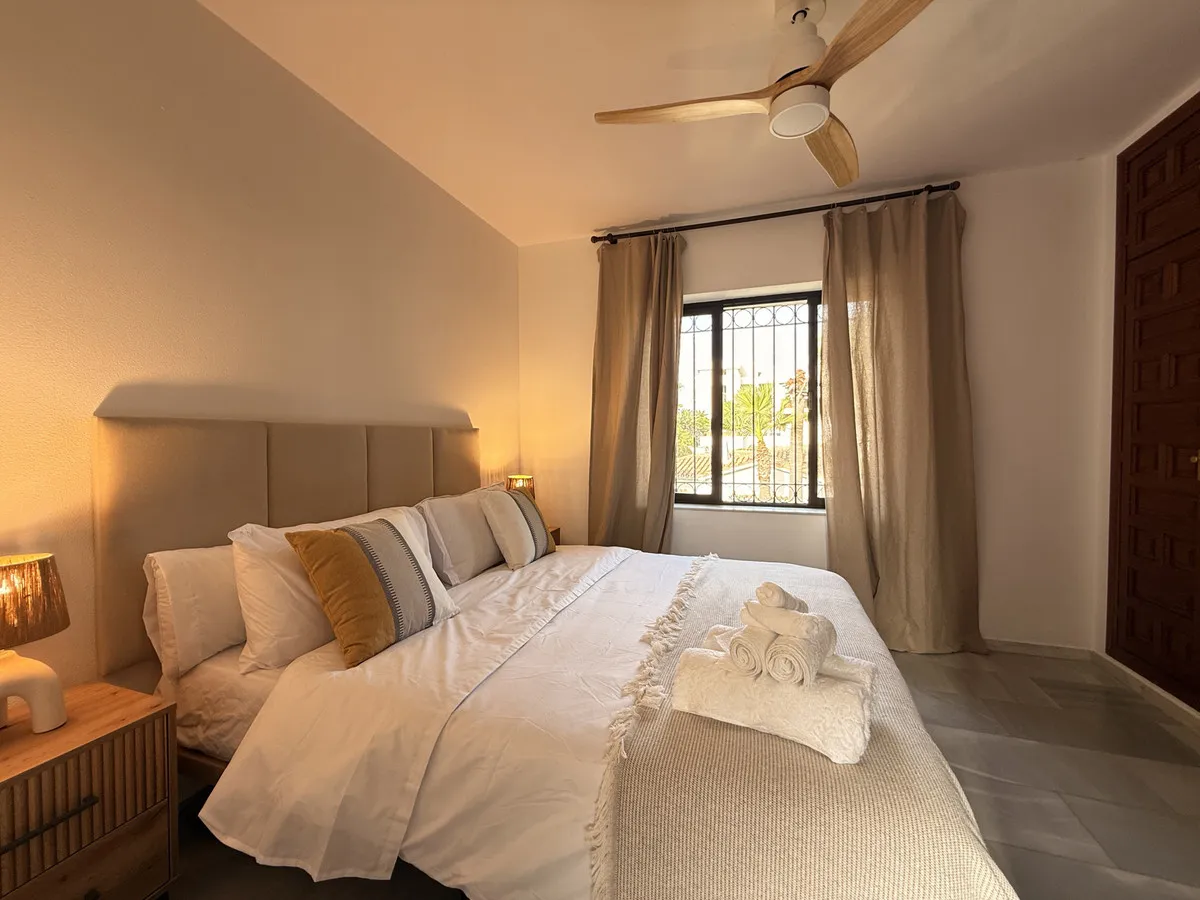 38fd8b17-adc4-4aec-a07d-210faf40deca