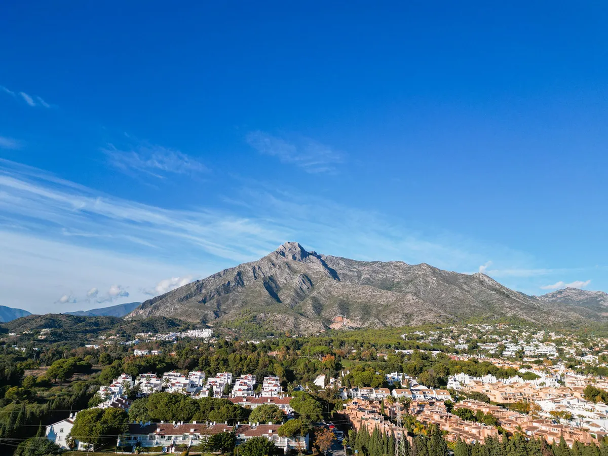 6896f151-390f-4da5-afa4-8b3ce6f4043d