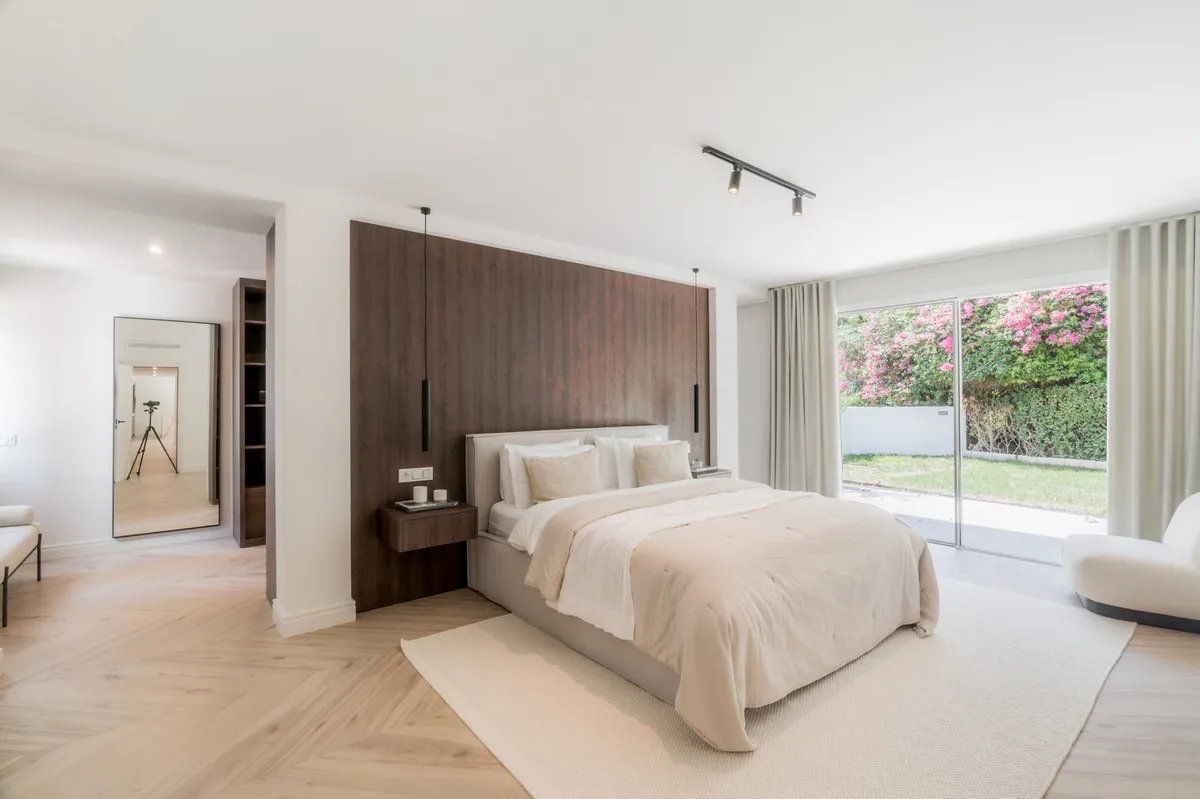 1956d78b-10a9-4d99-bb78-ba712842ceea