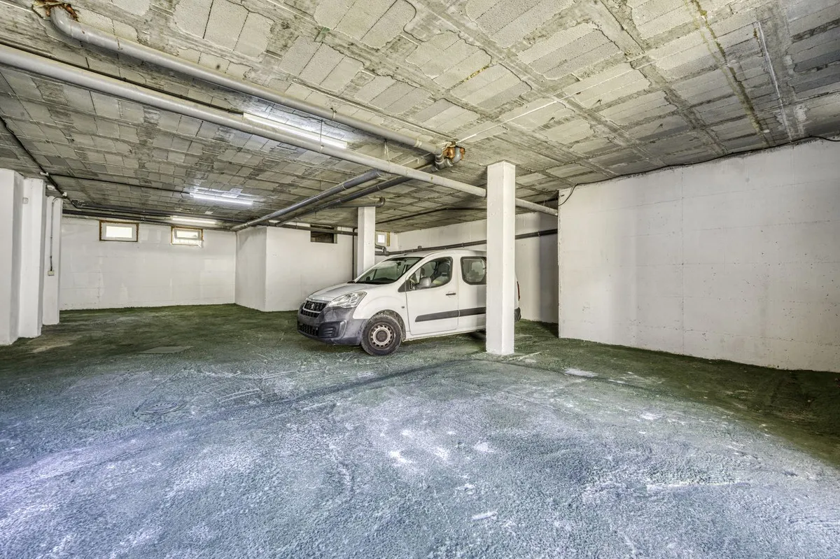 a4b464c1-d261-401f-a3fd-42f9b44975c5