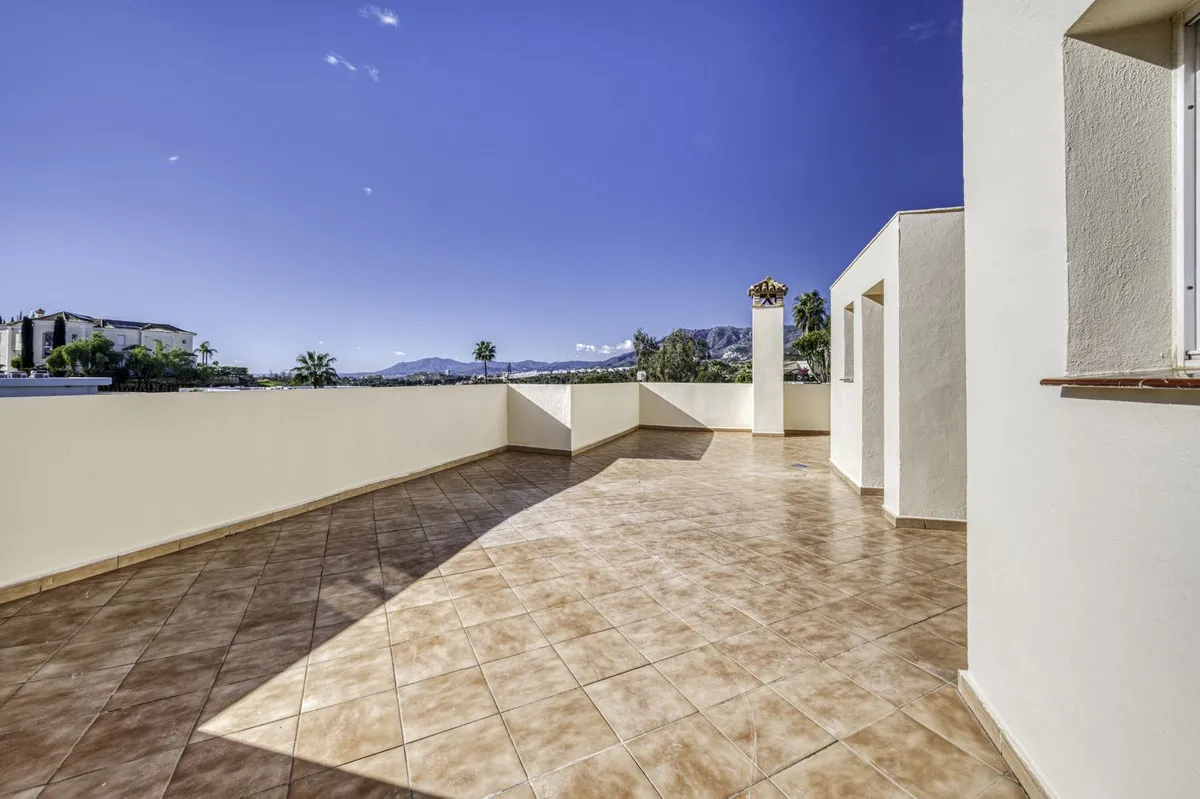 ab113a06-5e2e-4d9c-9da5-d282fd055e69