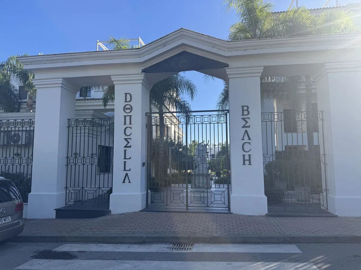 0a990871-0815-49f2-8598-61908ae2398e