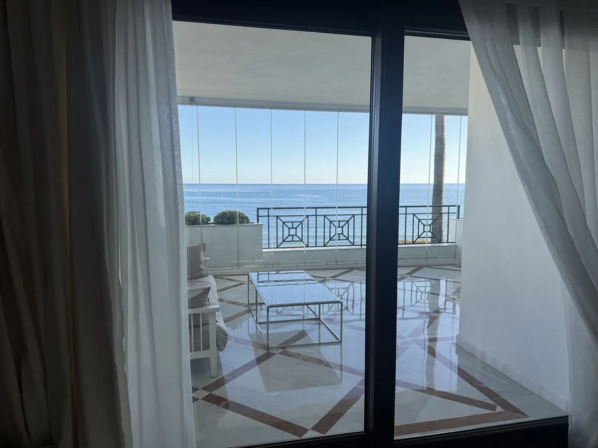 aaaa7f67-326b-4d2b-846d-540a9e53037b