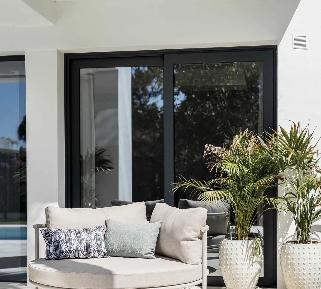 61828eb3-46ad-46b5-a4a0-8cc2d94eb05e