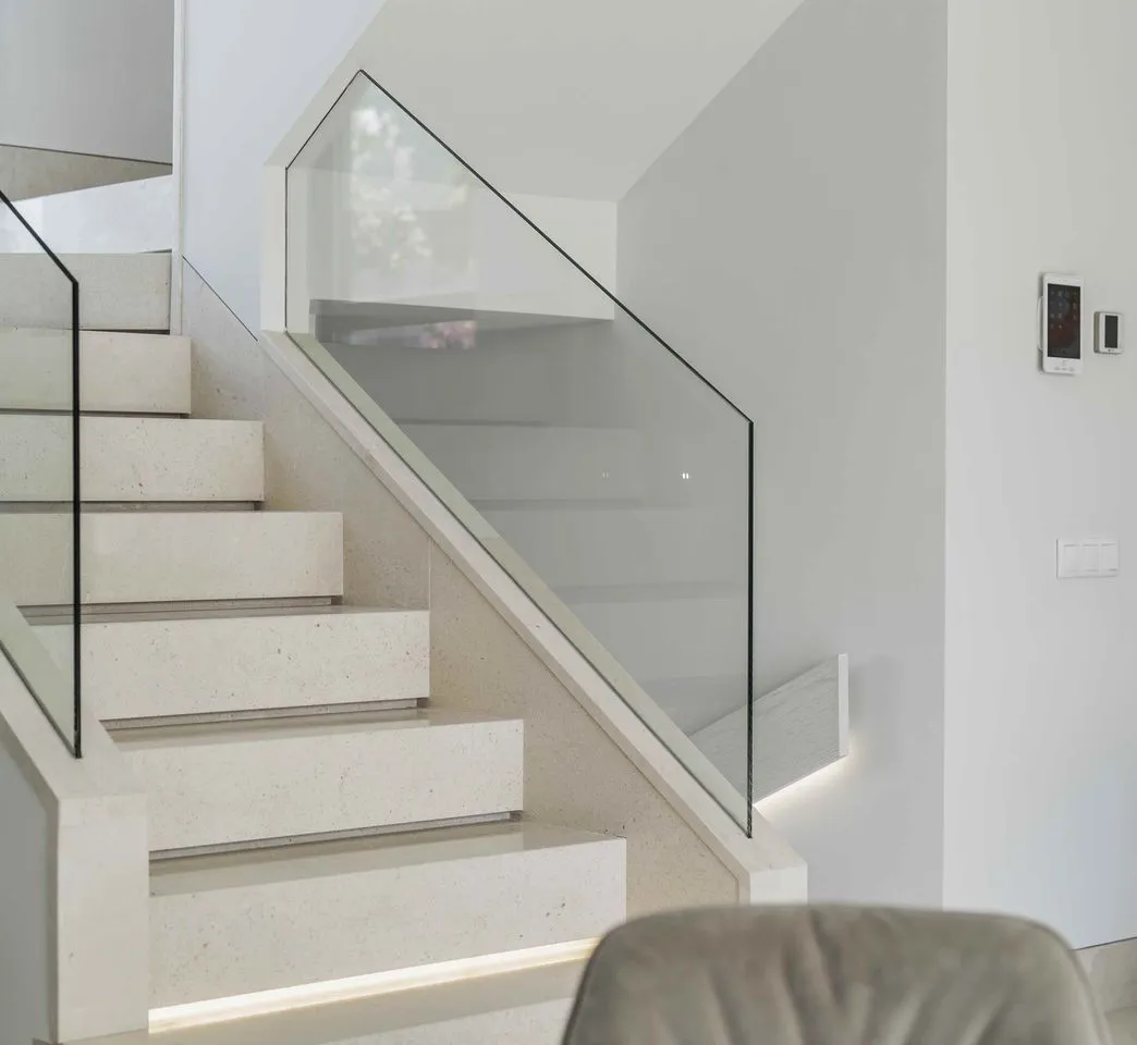 ad7f8e9a-b23a-4041-9324-994de0d7fe12