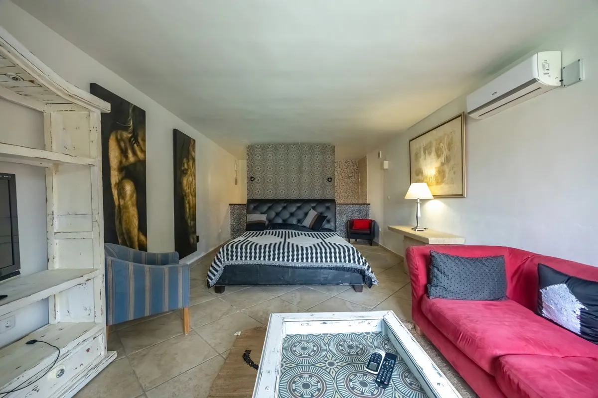 49257c6a-3b0d-498f-86dd-97263fe9c7de