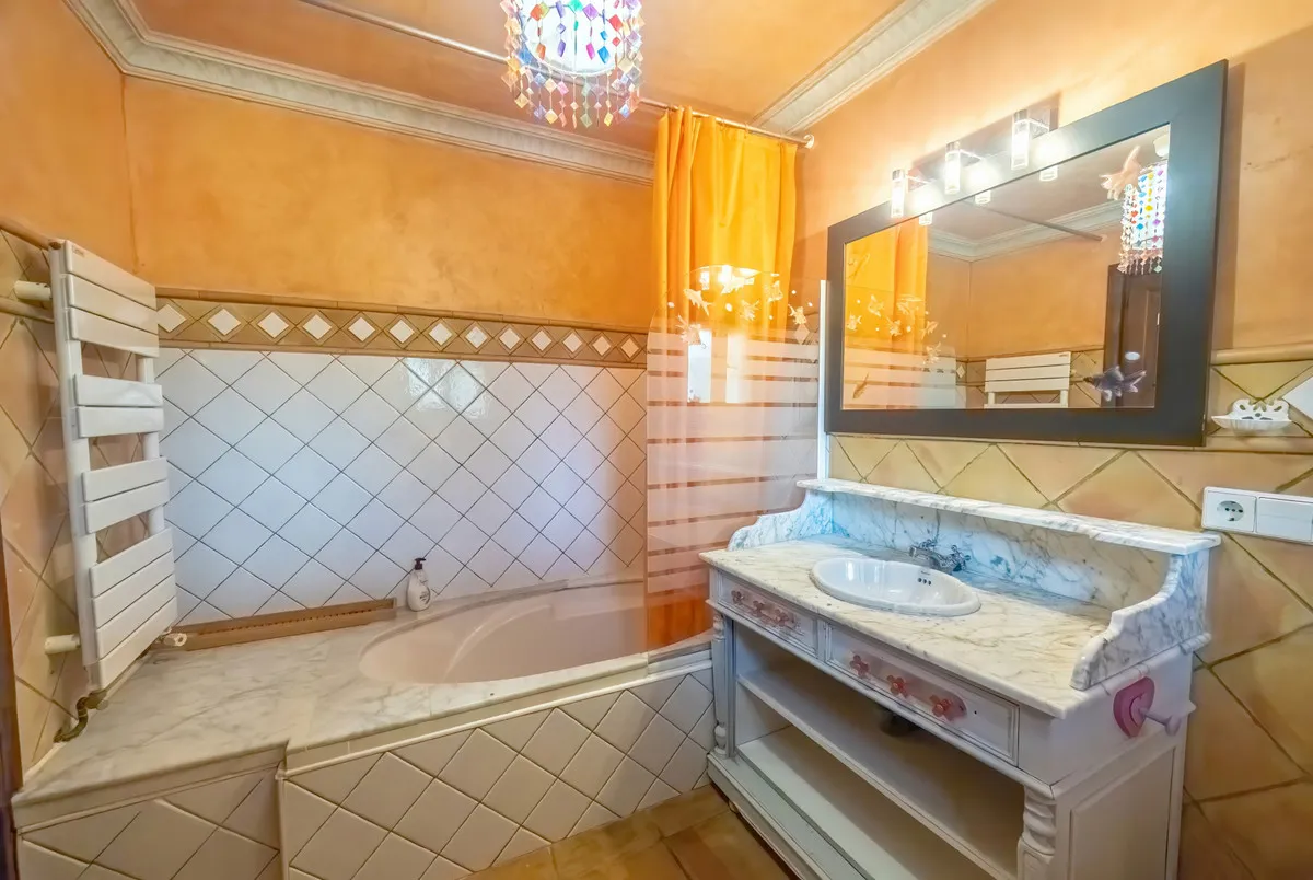 8236272b-b1b9-4f6f-8ad8-46fdaf6131a1