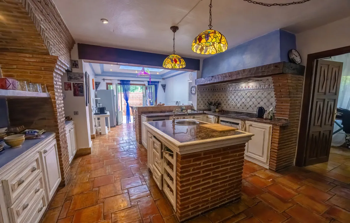 bb776ed0-29c7-4103-a28f-ce34139bbe64