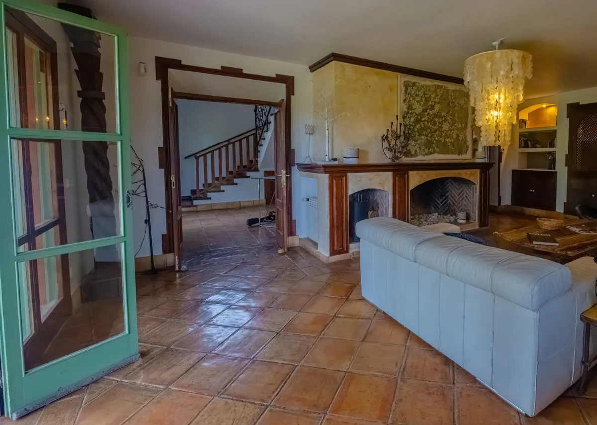 bc49f760-ac8e-420f-b826-bea2db6a7f97