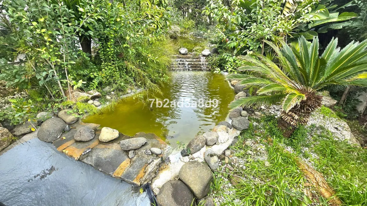 40e03f61-1f34-4f4d-9e3d-17d7f04854e4