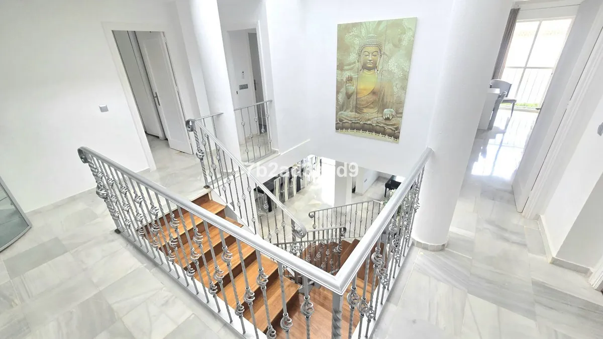 77e3b76c-6b9c-4cd3-8698-ed82eebbf21c