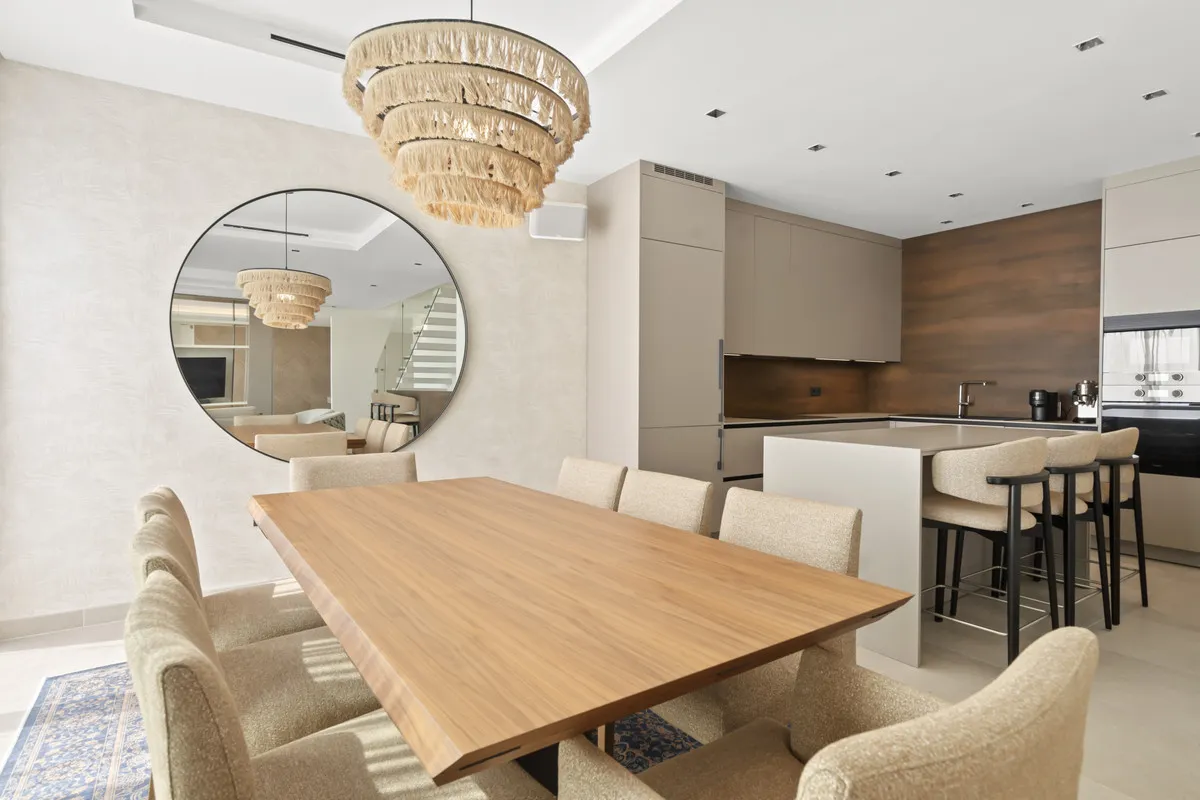 6d776340-ff6d-44c8-bd8f-31b45367985a