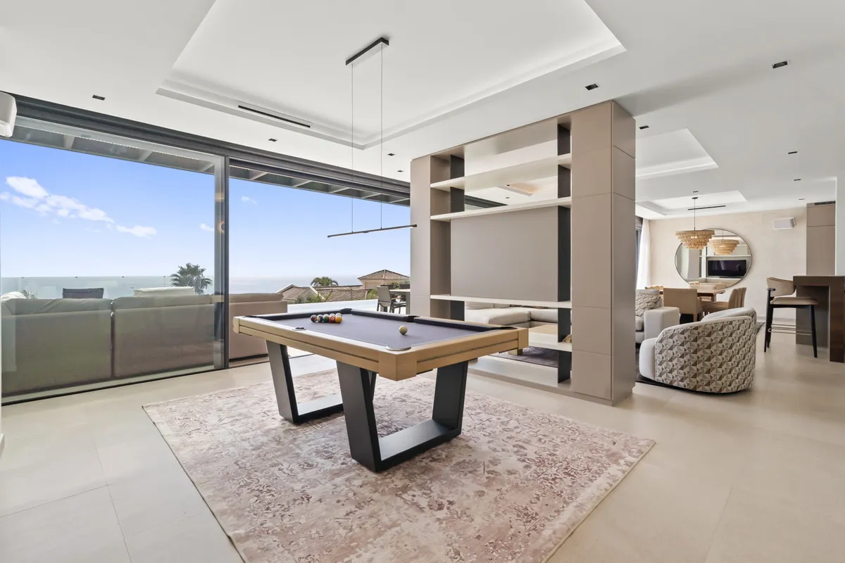 c55e3623-5eb8-4d21-8443-5e282c8b3de4