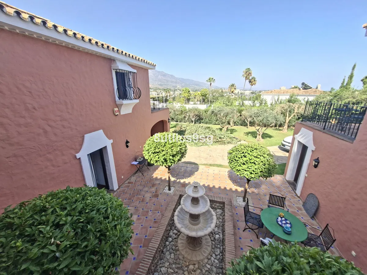 df3fa34b-f32a-4b81-b8a3-105be9eff438