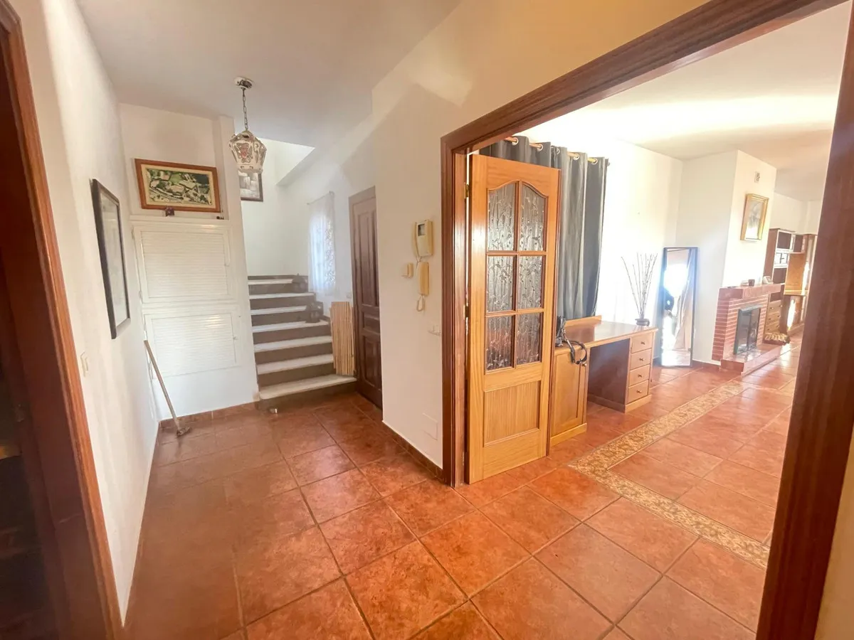 052dbd3c-3741-4989-a040-f642f7d556b2