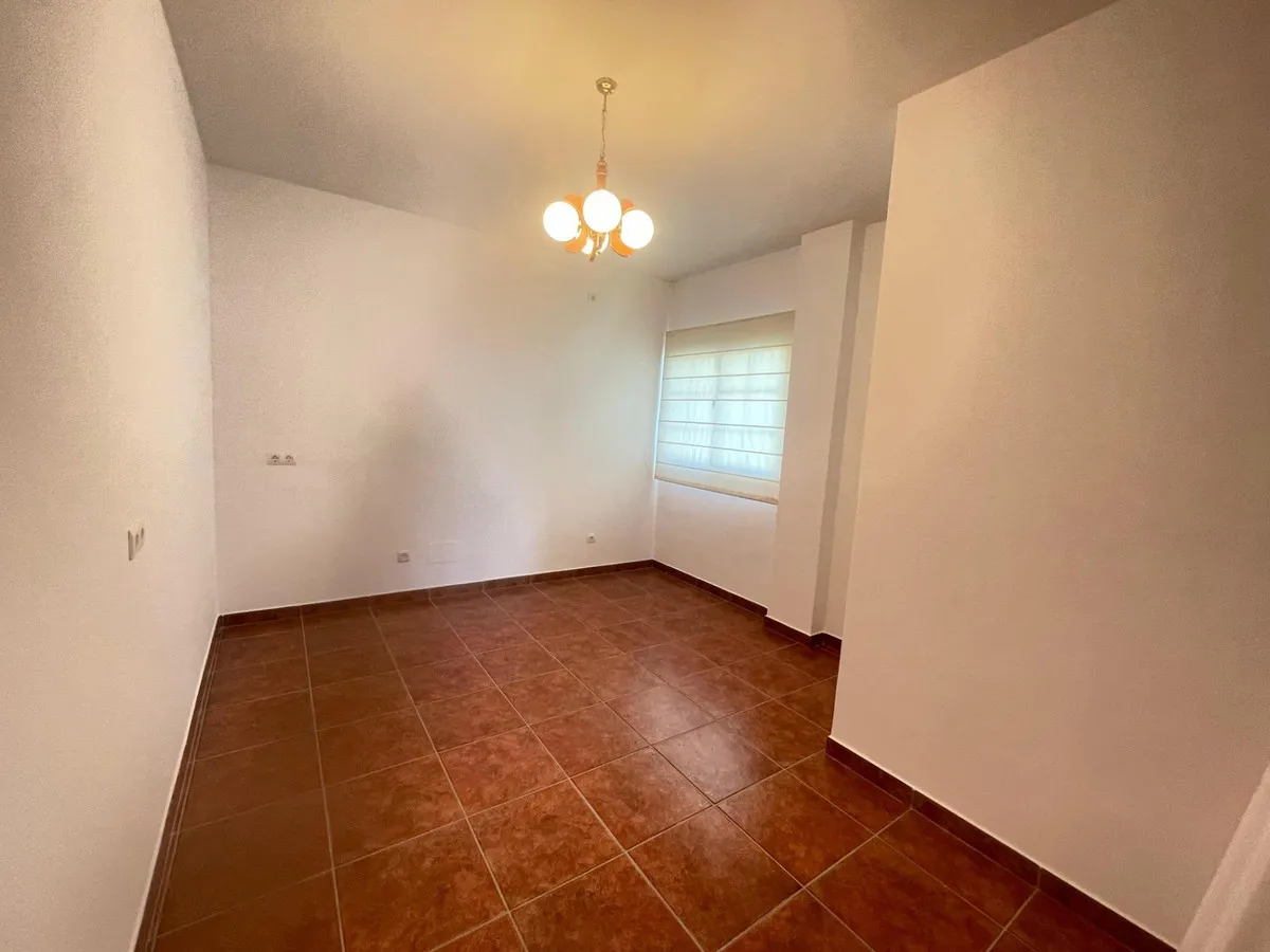 29f7e2e9-d433-498e-aaeb-7c7eac59b323