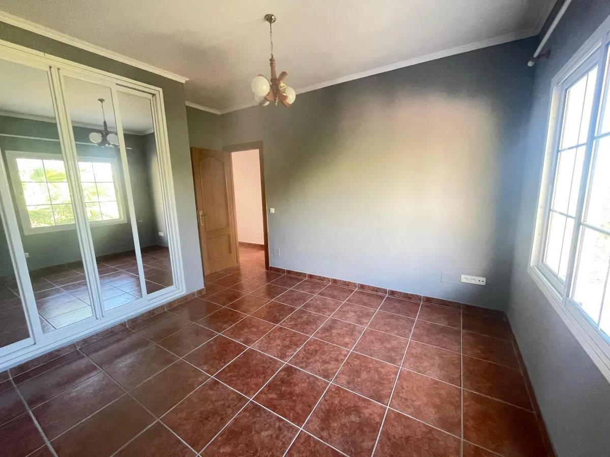 656943e9-0408-47ea-aa82-f5f999bccc6b