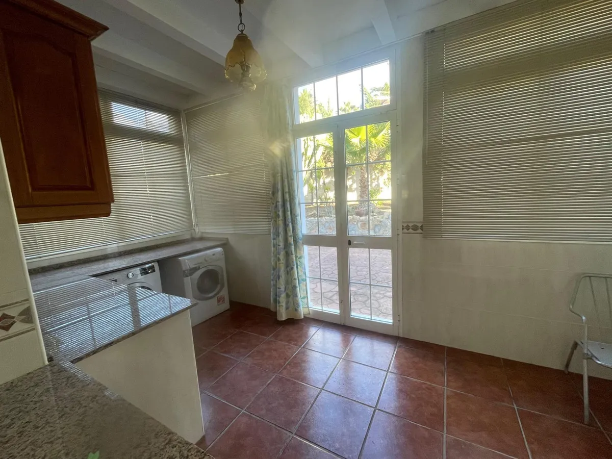 97adab1a-a8d2-4bf1-8ca6-844991483363