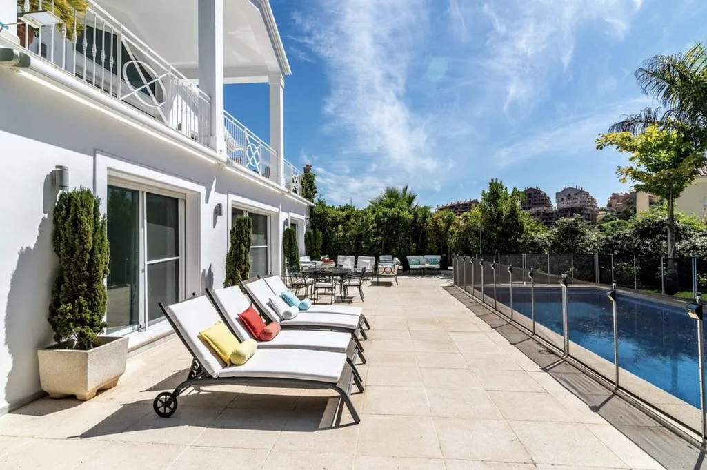 1d534f80-2eeb-4505-8cd6-38b8a513c73b