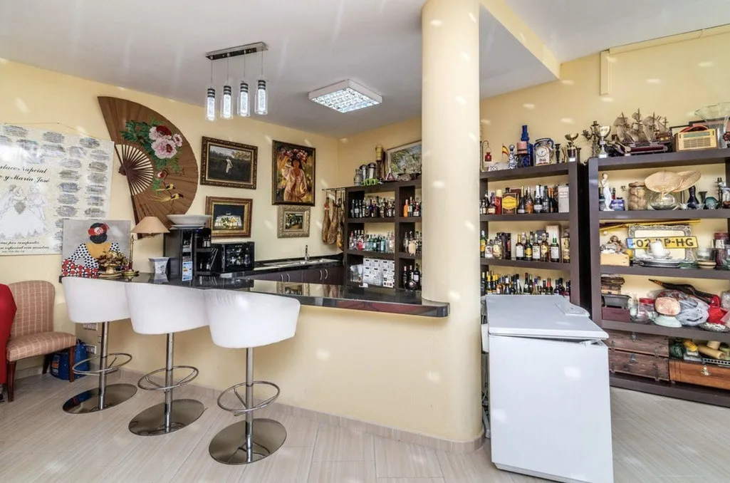 3d76f26f-39cf-4423-951d-5d39e340656a