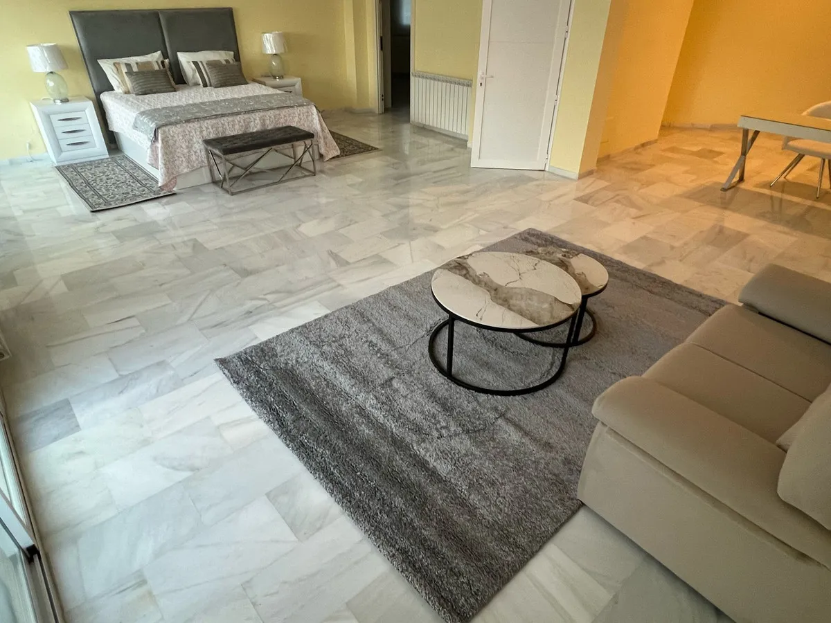 45b31a9d-4dea-4307-9d8b-d659342ffc9e