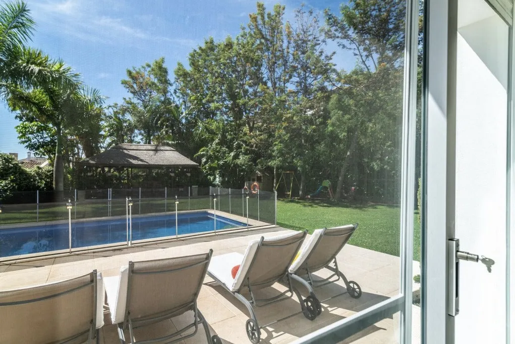 6e6c817c-fff7-4c4a-8041-0a154fdbb1b7