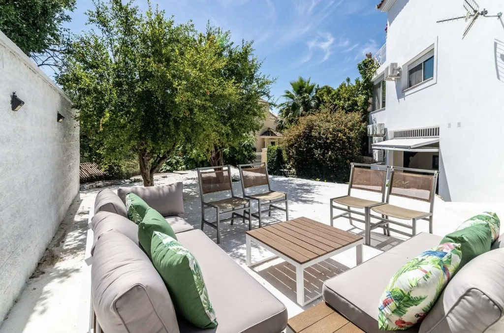 ad60241c-2abc-4c1d-94e6-f112aba081b9