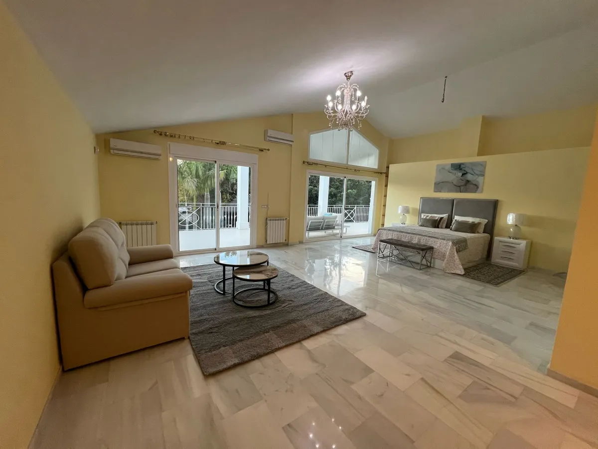 c7518839-d44a-462f-ab55-46aebe672ade