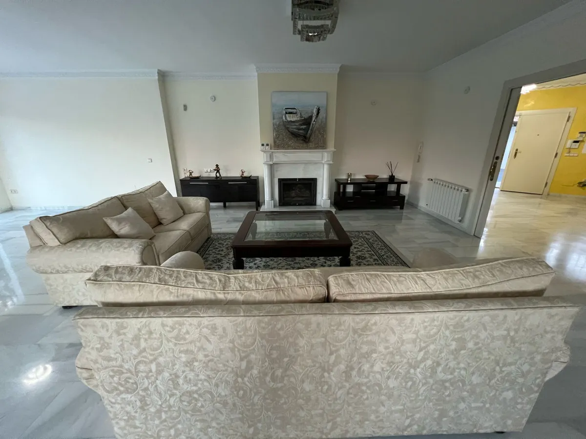 dc308807-ad69-40f0-acc9-2e18ebf2efc1