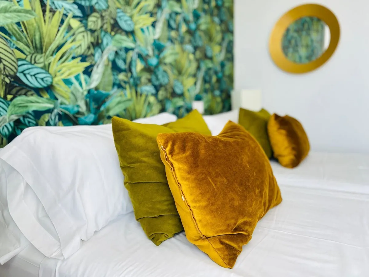 cc485cfb-f8bf-4f44-9449-53c768b1afd5