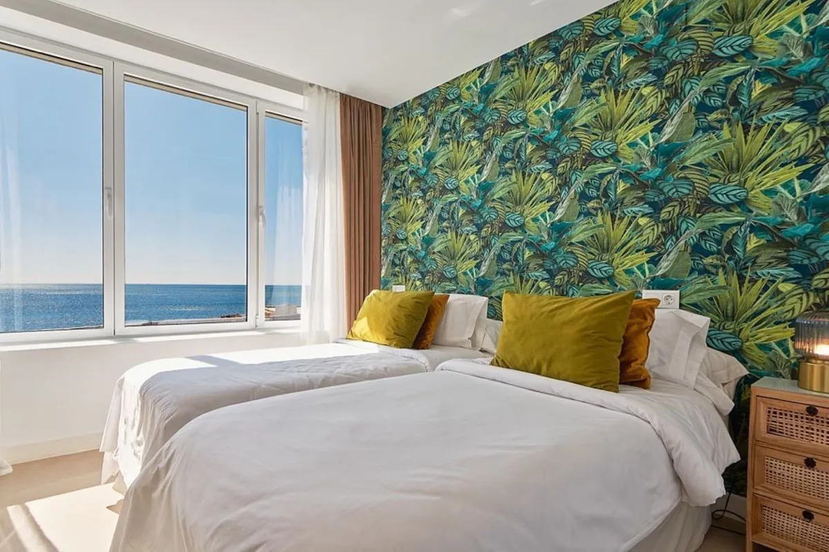 f7370453-c522-41c4-a244-7acb4e7cb7a2