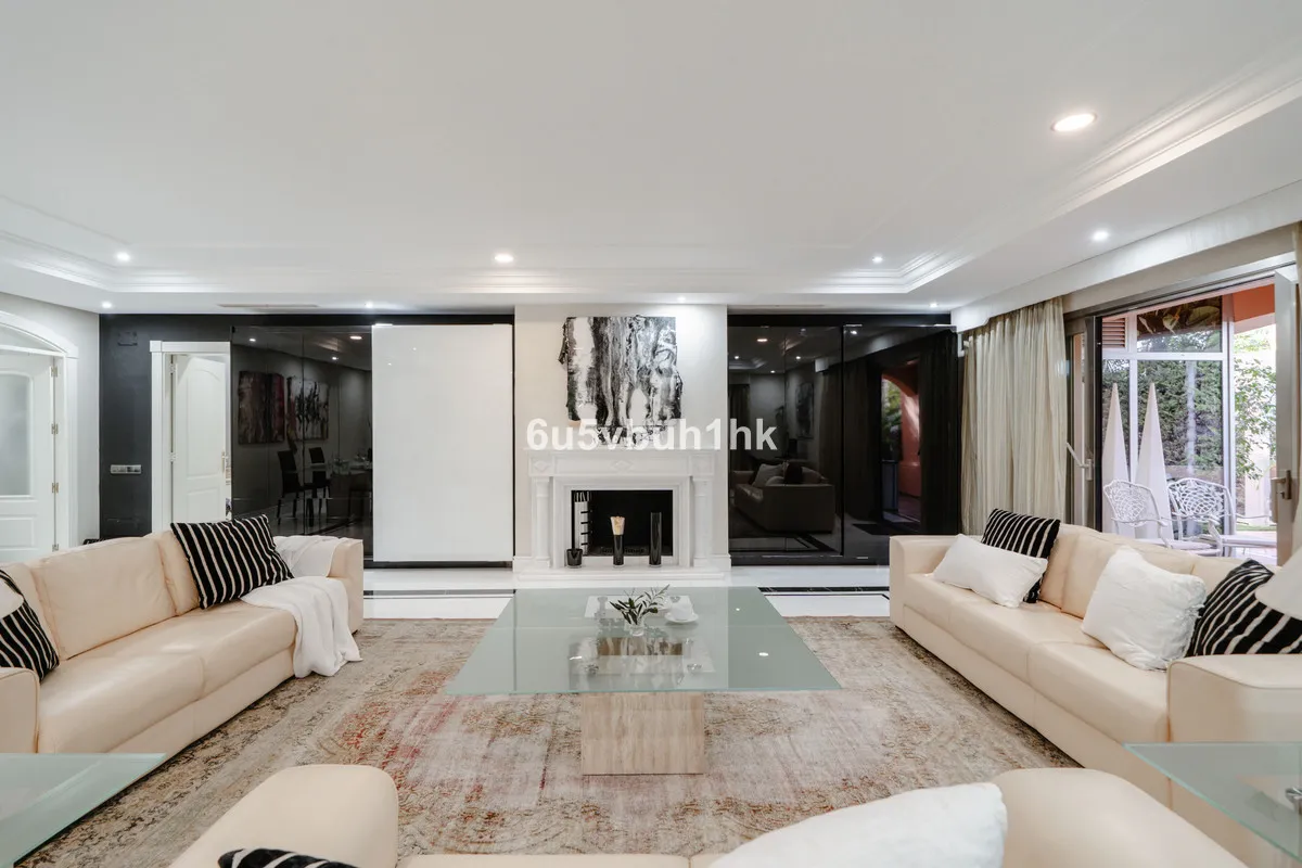 b23c7e94-a877-4f2a-9e77-10d80231948c