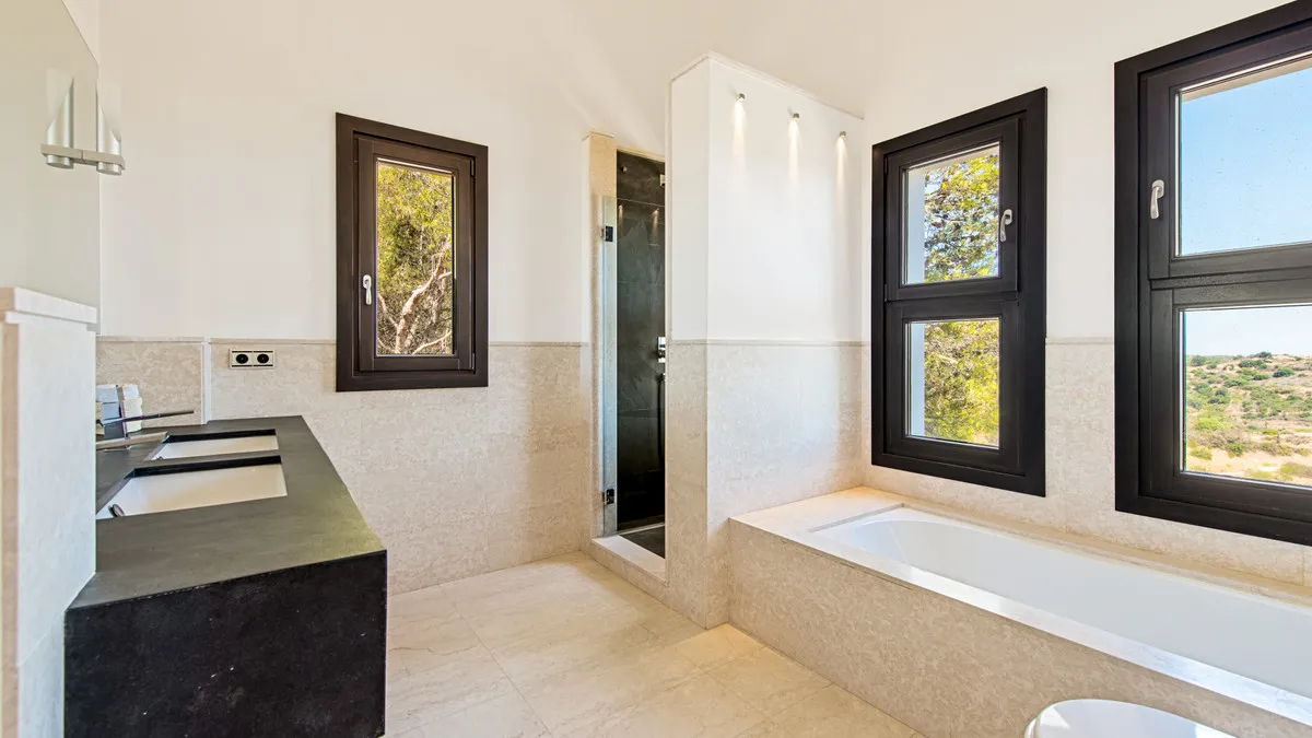 4a2520b7-9bff-48ce-a929-5d58e4f95fcc