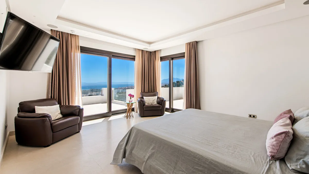 544aeb50-55fa-4f68-a54f-af8f240c8256