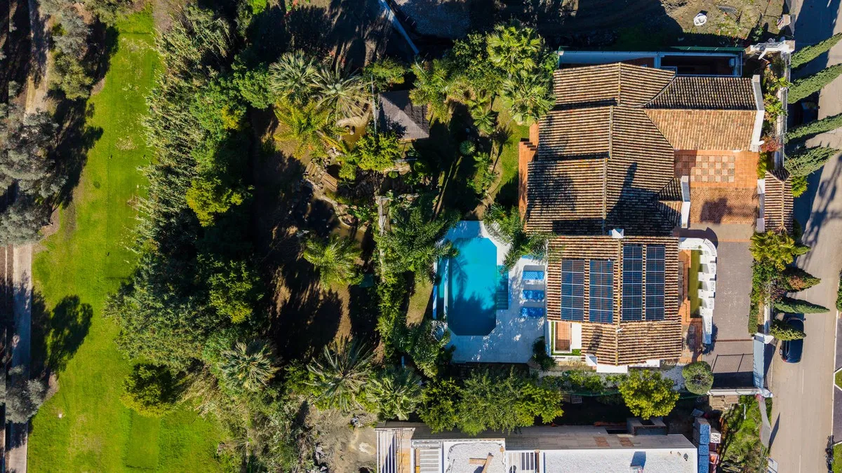 Exquisite Andalusian Villa on Golf Course