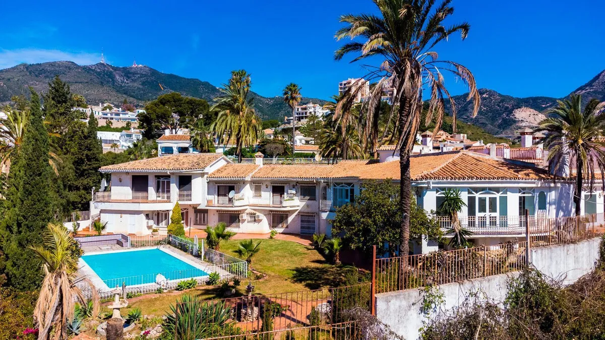 Majestic Estate with Panoramic Sea & Mountain Views