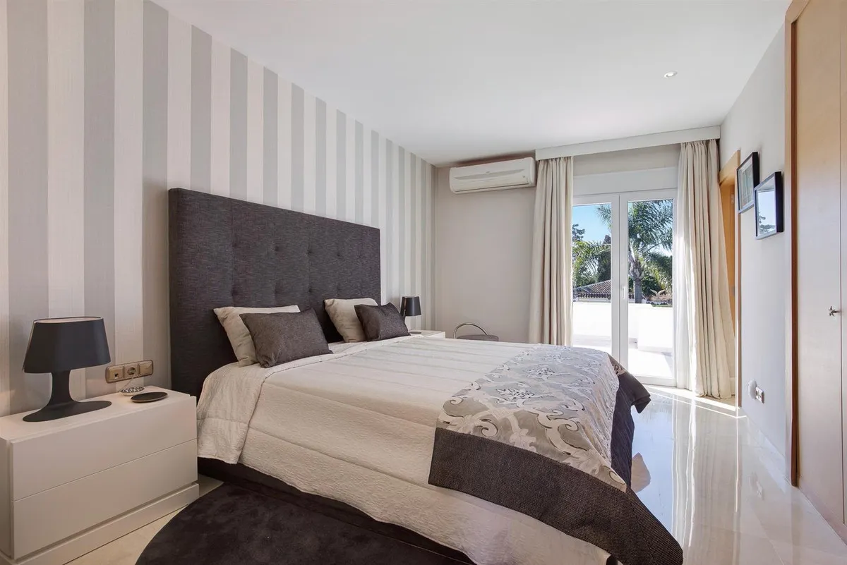 348f542a-d756-4afd-93de-129c8fce316f