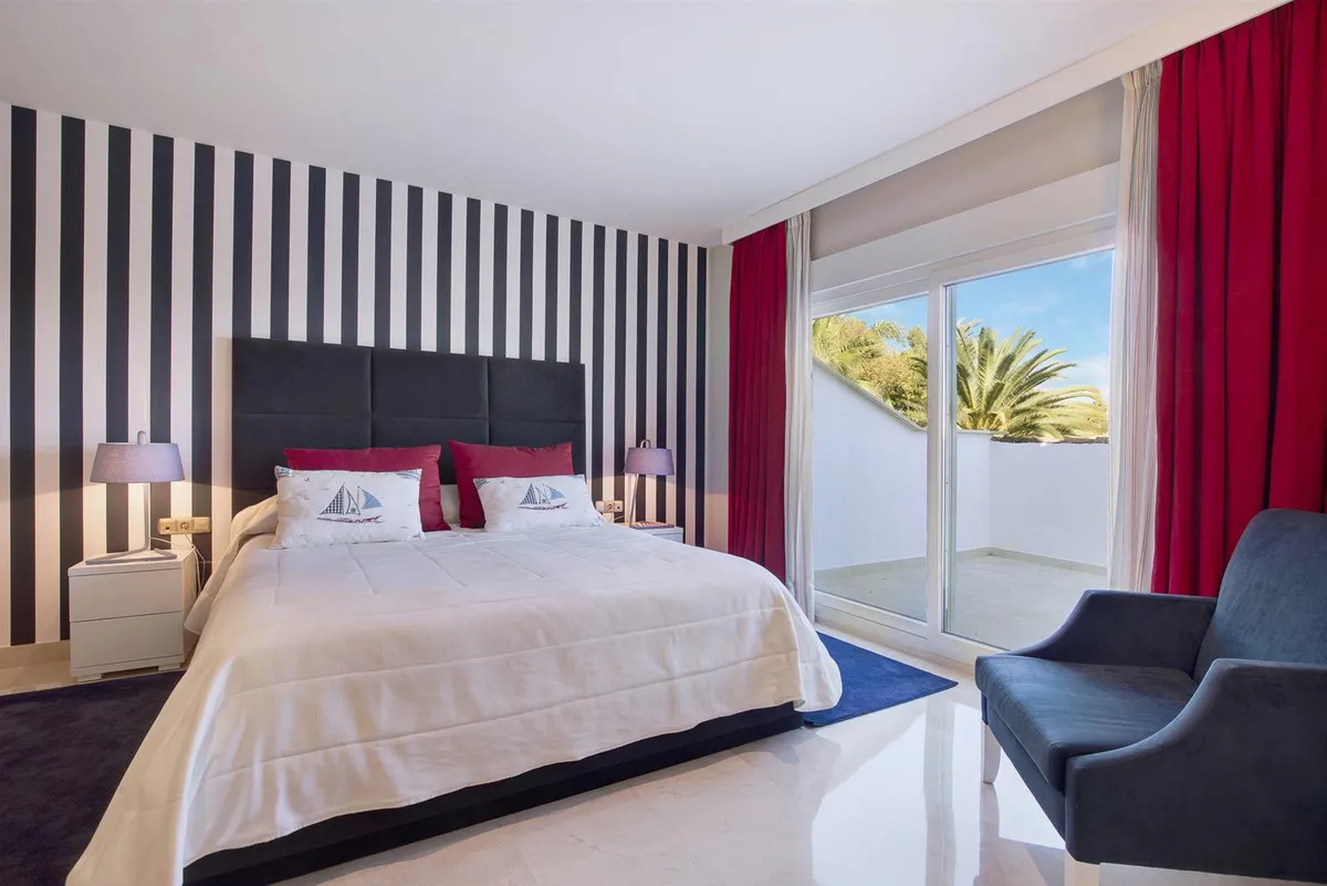 3de97db8-afc4-4c60-8962-85eec0b789c8