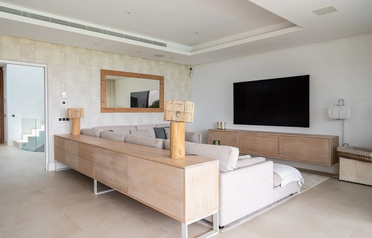 0dfed477-e1ab-4ffb-a066-7ee26c86577b