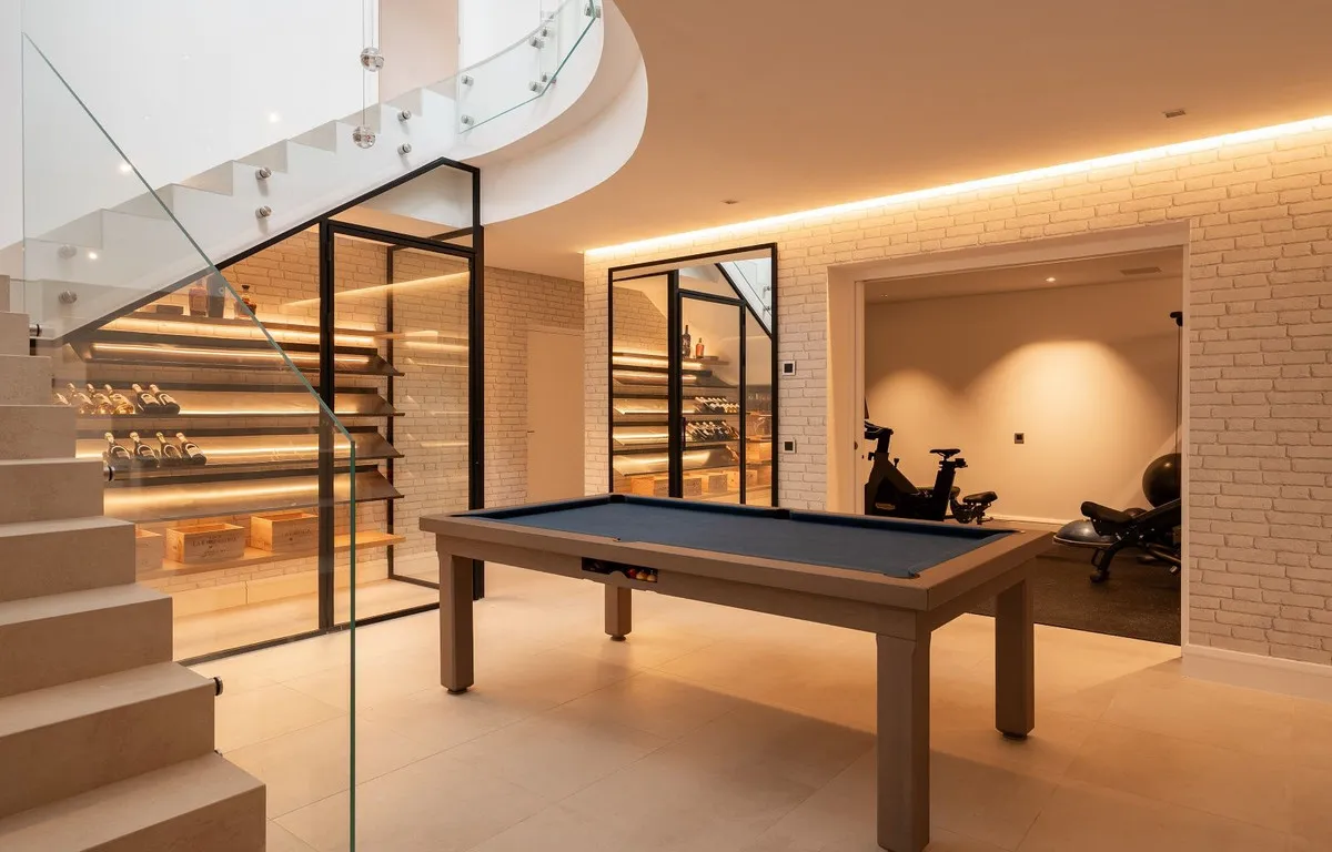 7fe918d1-d351-48ae-a396-6c35ac593c34