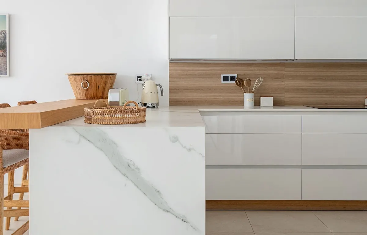 bd95b3de-3f9a-429a-ab92-4369fb65891b