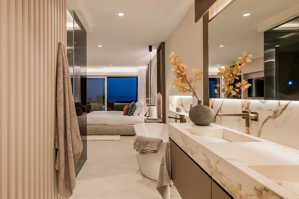 6e6197ad-36d5-4ff7-9d27-3576f020b9b7