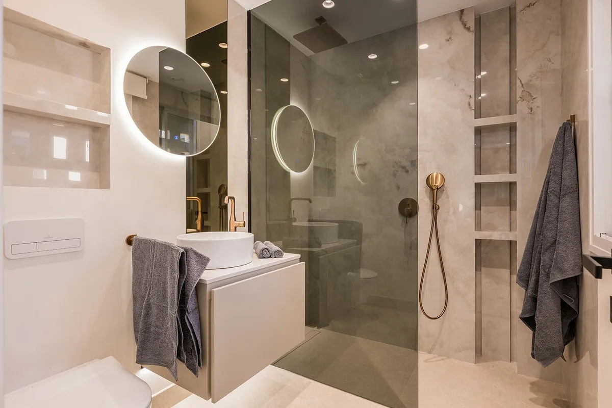 6f0b5ef3-ad62-45de-b1e2-5e56f63a4a5d