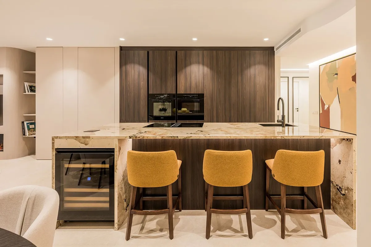 8ab9abc5-9df5-426f-a342-cca51a011823